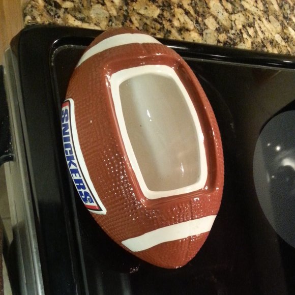 Snickers football Candy bar bowl dish - Picture 4 of 4
